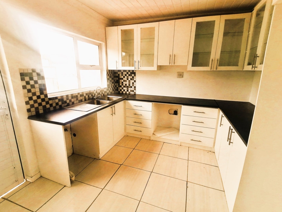 3 Bedroom Property for Sale in Glenhaven Western Cape